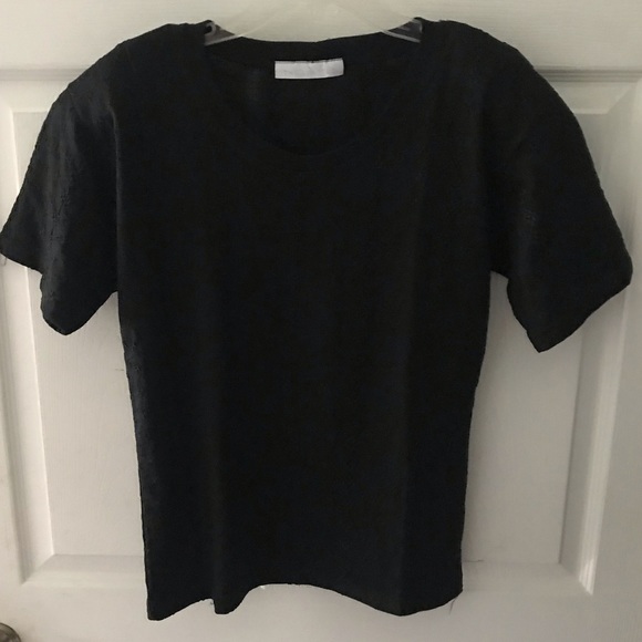 The Limited Tops - Limited Embroidery Top